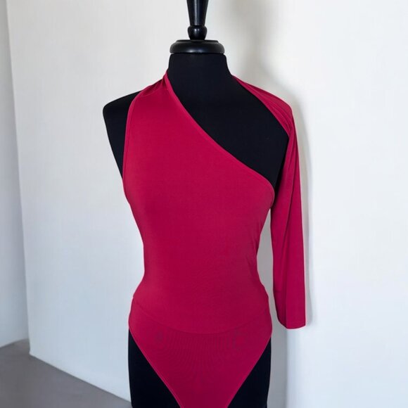 One Shoulder Women Irregular Bodysuit - Picture 3 of 7